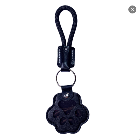 Pet fur memorial keychain in classic black vegan leather
